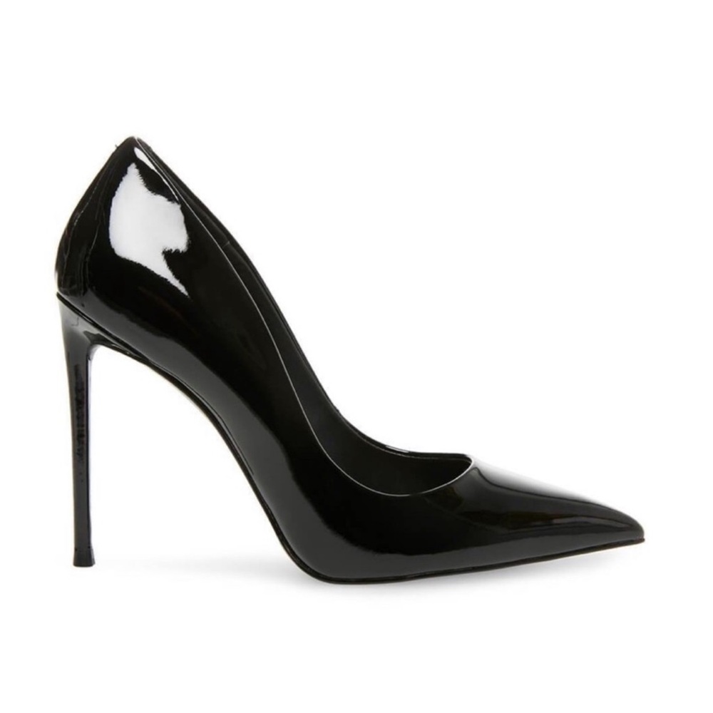 Steve Madden Pointed Toe Black Glossy Heels